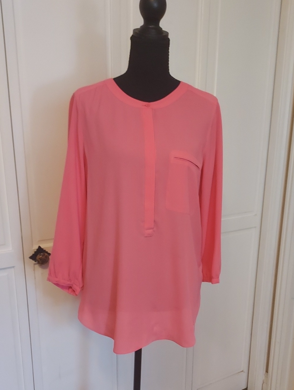 NYDJ Collarless Blouse Peach Coral Size M